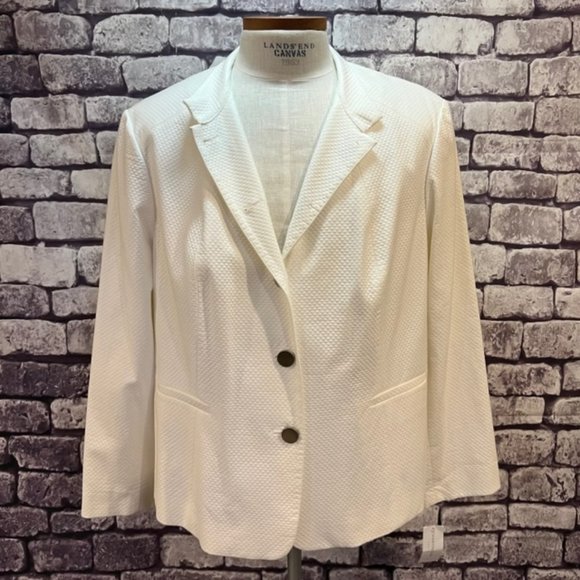 Charter Club Jackets & Blazers - Charter Club NWT White Long Sleeve Button Down Jacket Size 24W